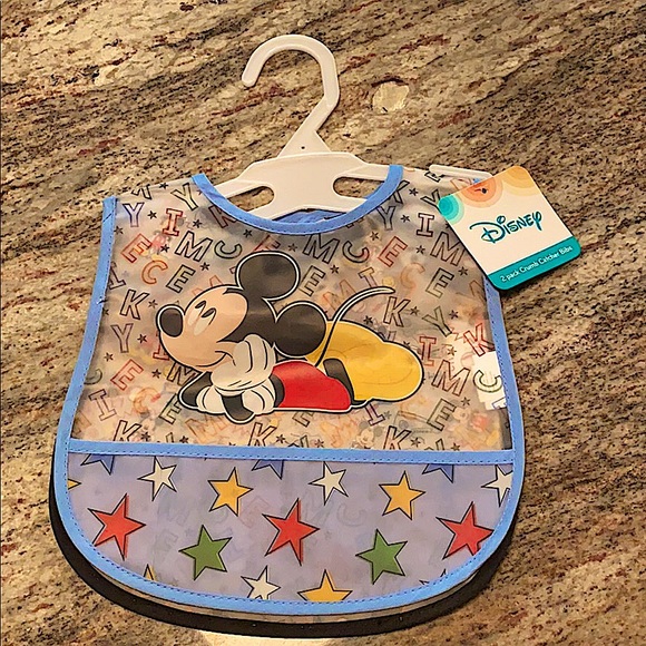 NWT❗️Disney Mickey Mouse 2 Piece Printed Bibs - Picture 2 of 3